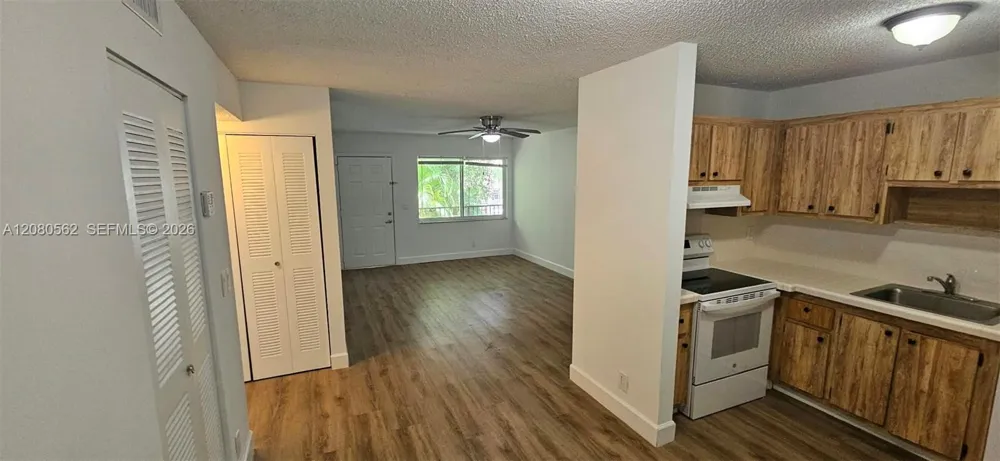 3229 NW 102nd Ter #3229 Coral Springs, FL 33065