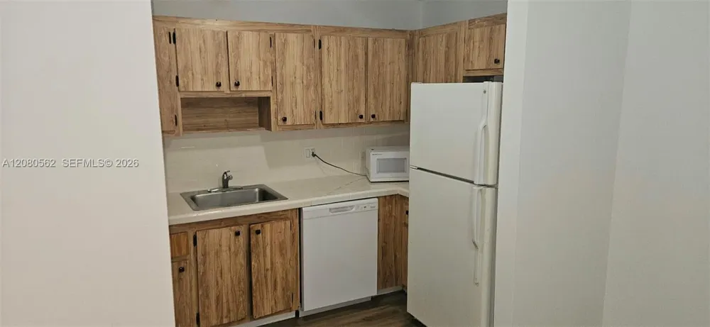 3229 NW 102nd Ter #3229 Coral Springs, FL 33065