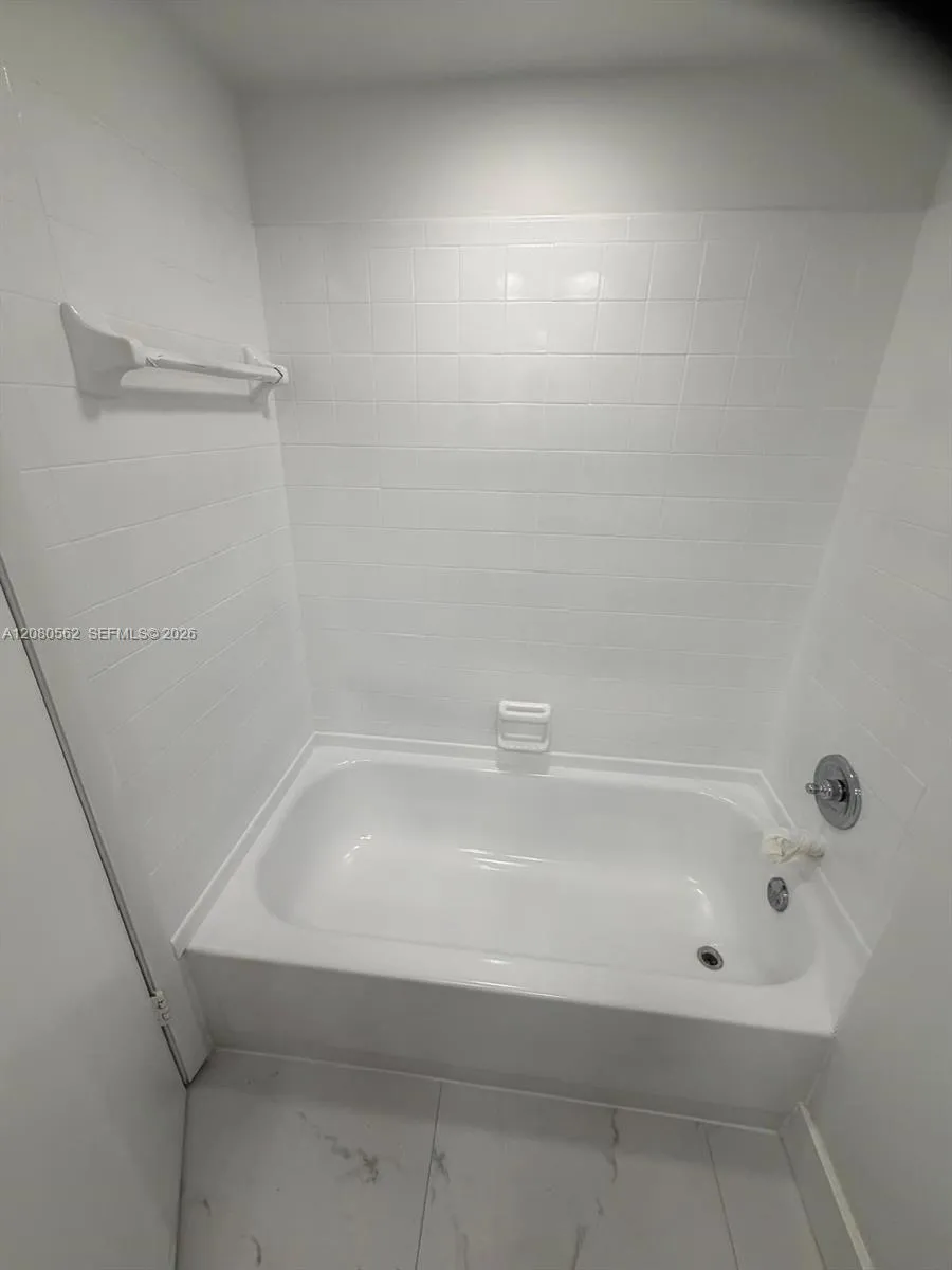 3229 NW 102nd Ter #3229 Coral Springs, FL 33065