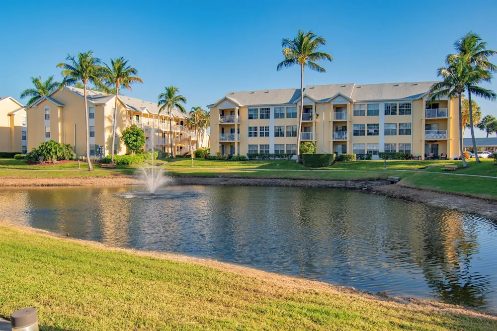 6292 LA COSTA DRIVE #F Boca Raton, FL 33433