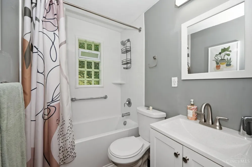 8269 Sandy Lane #1 Colerain, OH 45239