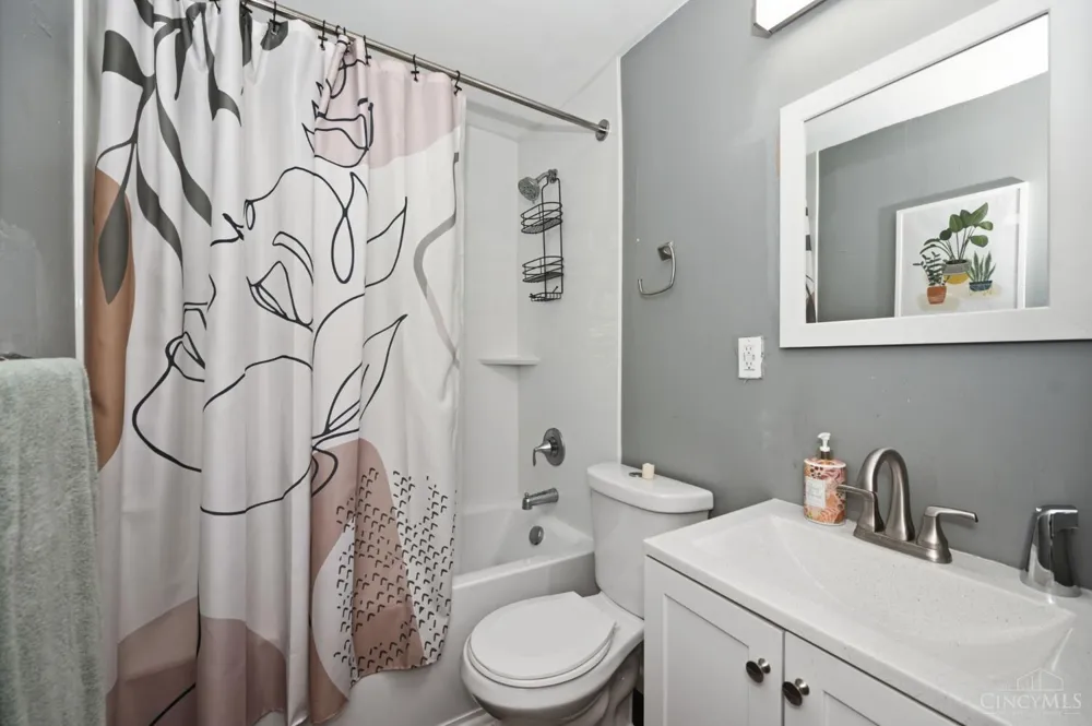 8269 Sandy Lane #1 Colerain, OH 45239