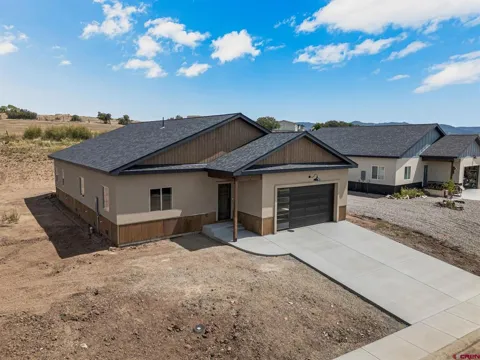 324 Sunflower Lane