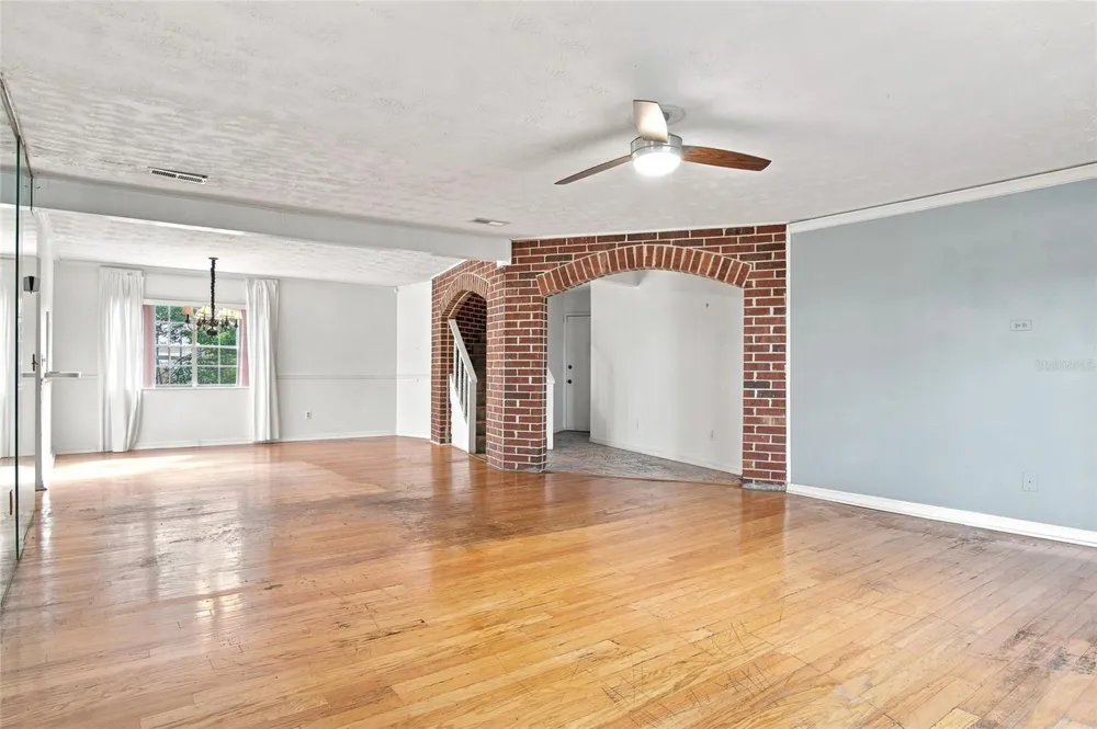 5419 HANSEL AVENUE #K12 Orlando, FL 32809