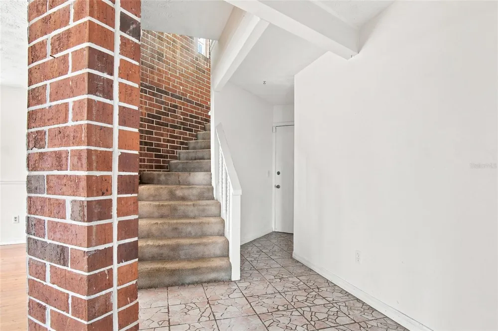 5419 HANSEL AVENUE #K12 Orlando, FL 32809