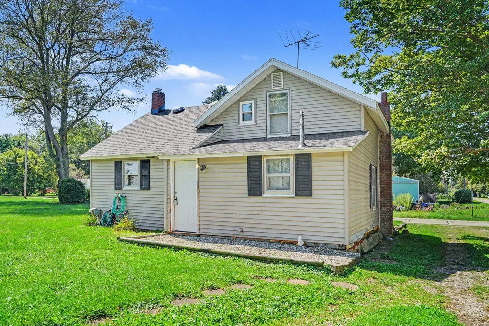 703 Best Street Vicksburg Village, MI 49097