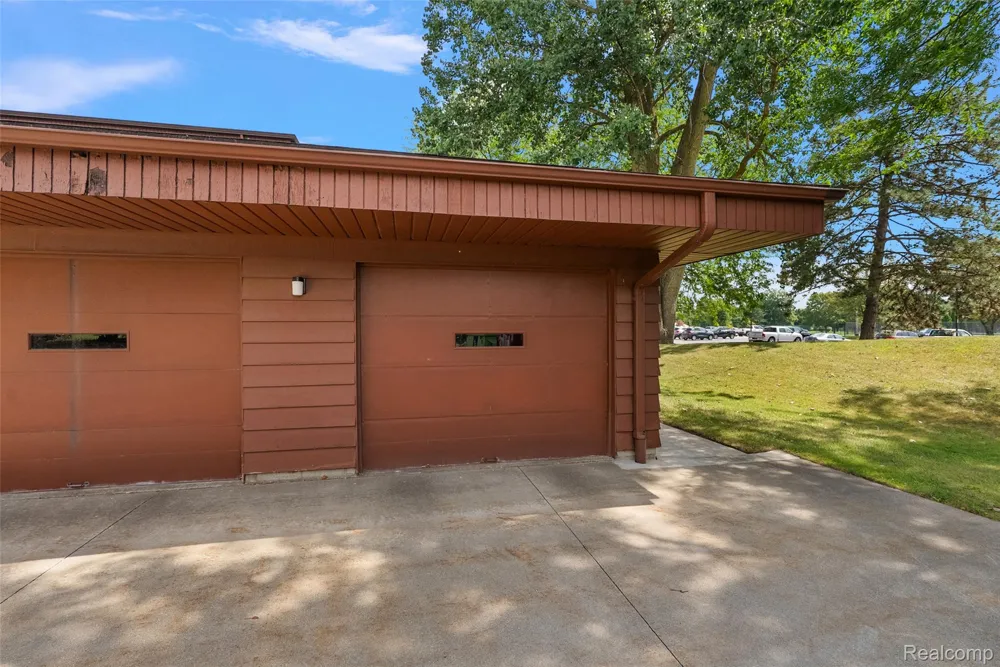 4515 Gratiot Road Saginaw Charter Township, MI 48638