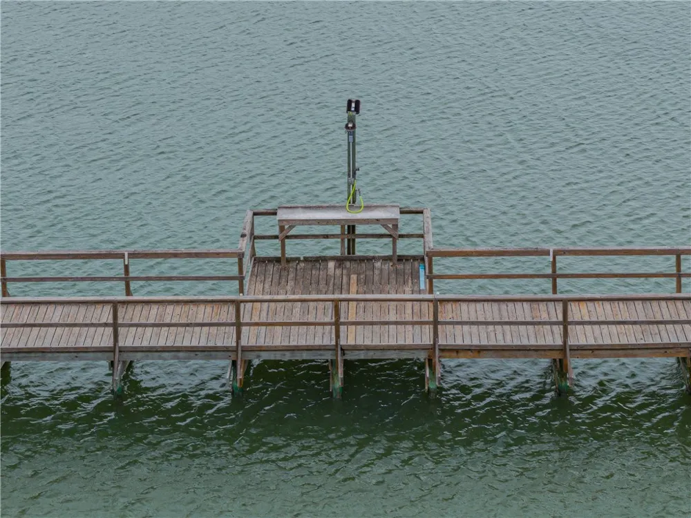 11 Bayview Loop Rockport, TX 78382