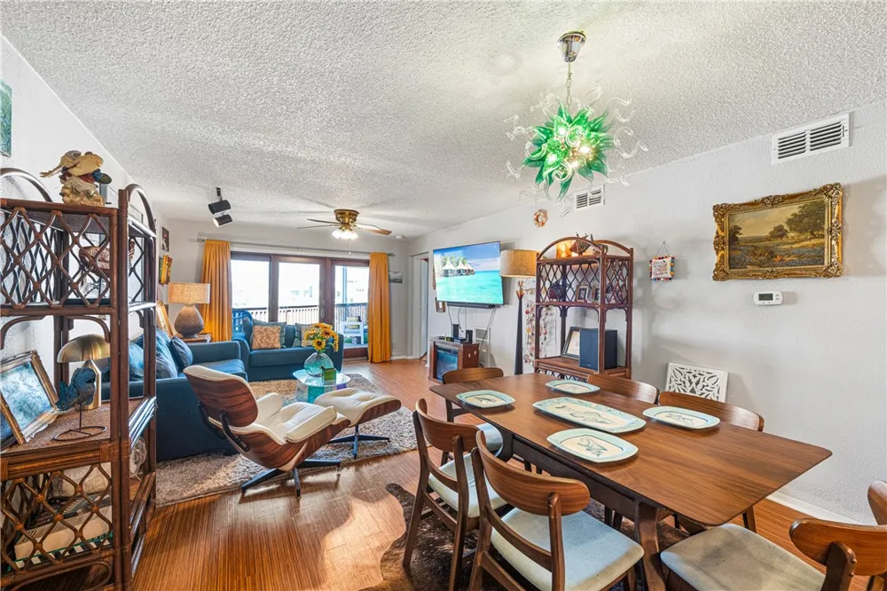 5973 State Highway 361 #305 Port Aransas, TX 78373