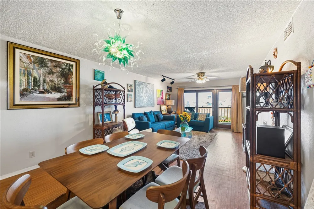 5973 State Highway 361 #305 Port Aransas, TX 78373