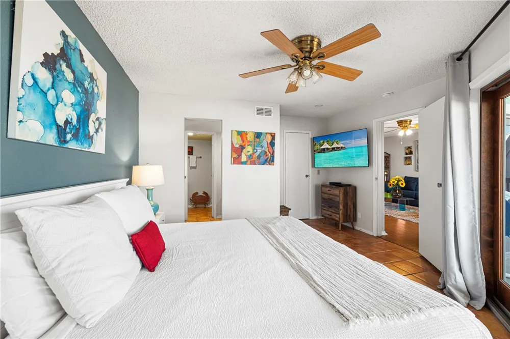 5973 State Highway 361 #305 Port Aransas, TX 78373
