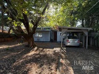 917 Saracen Road Santa Rosa, CA 95401