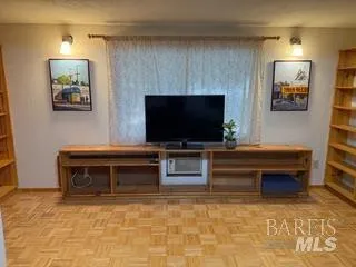 917 Saracen Road Santa Rosa, CA 95401