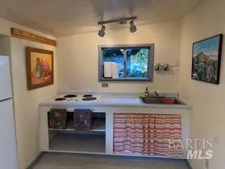 917 Saracen Road Santa Rosa, CA 95401
