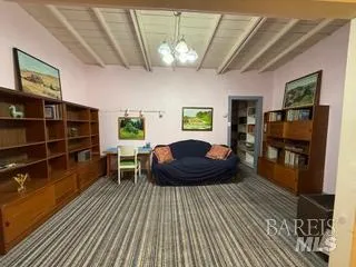 917 Saracen Road Santa Rosa, CA 95401