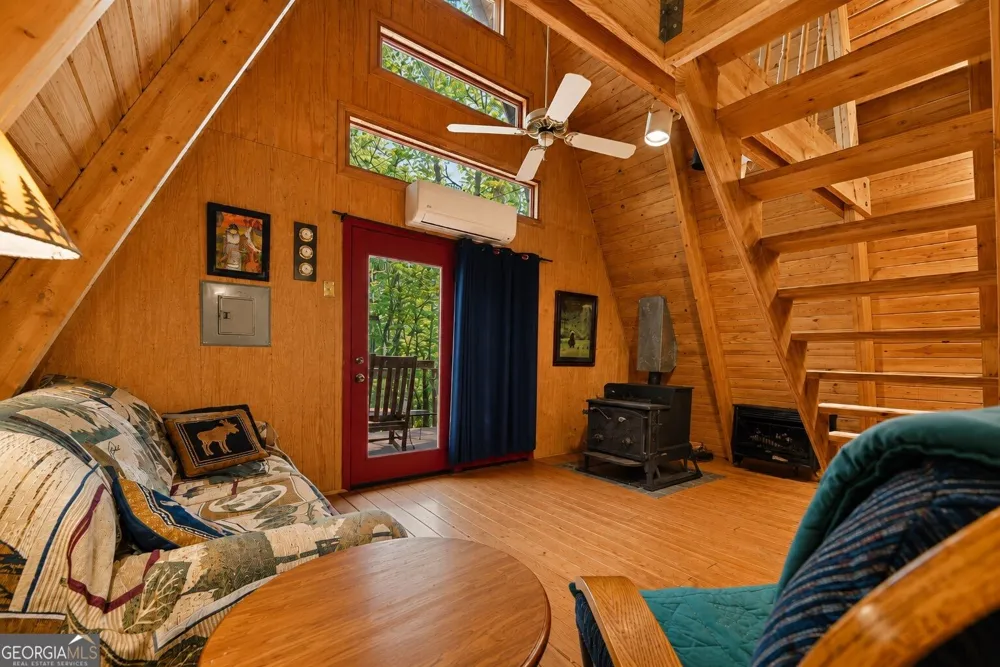 11296 Old Ccc Camp RD Chatsworth, GA 30705