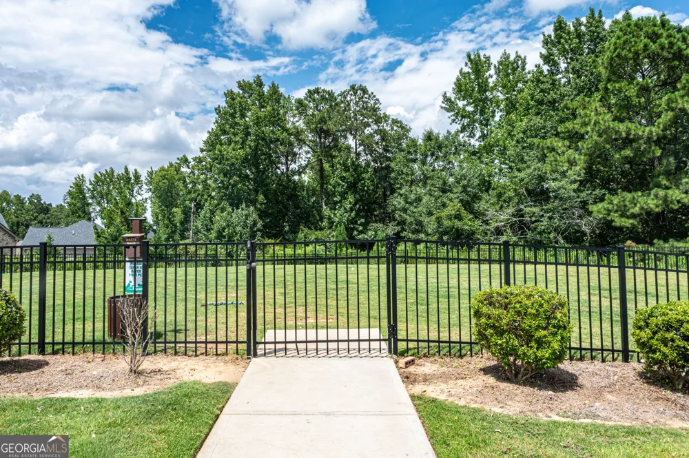 111 Clark Lake LN Grayson, GA 30017