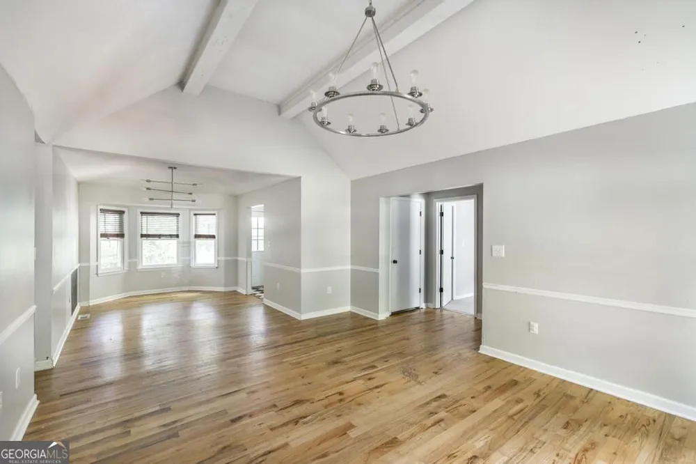 1345 Lancelot LN Macon, GA 31220