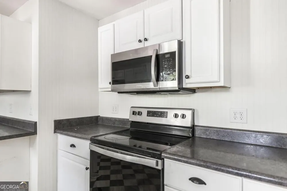 1345 Lancelot LN Macon, GA 31220
