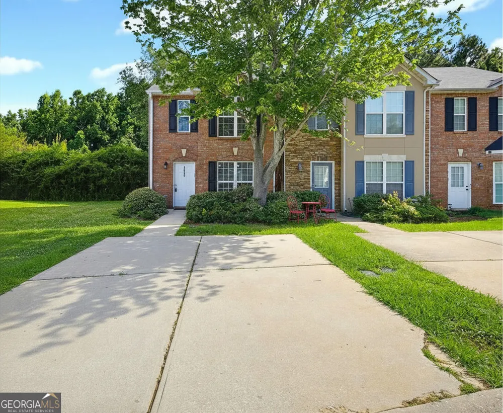 1934 Grove WAY Hampton, GA 30228