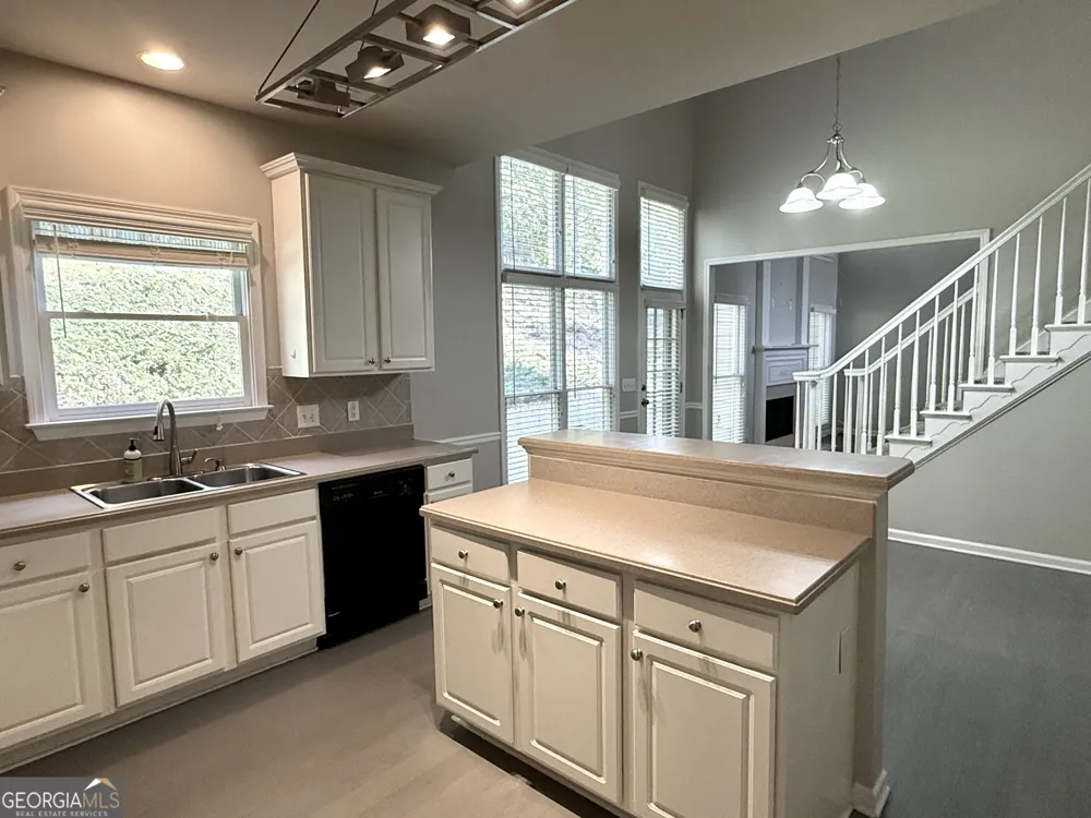3430 Vista Creek DR Dacula, GA 30019