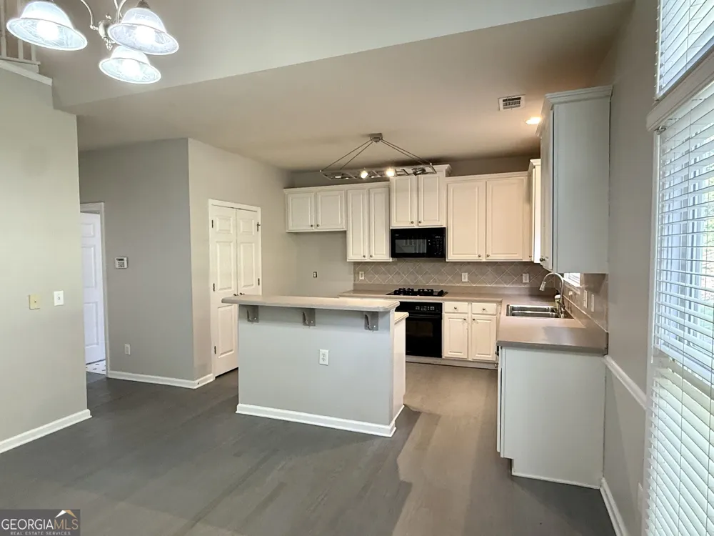 3430 Vista Creek DR Dacula, GA 30019