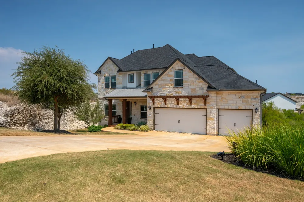 1500 Chalk Bluff Court Leander, TX 78641