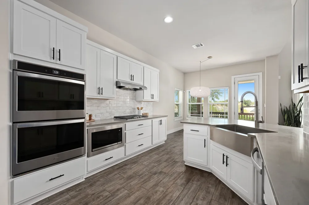 1500 Chalk Bluff Court Leander, TX 78641