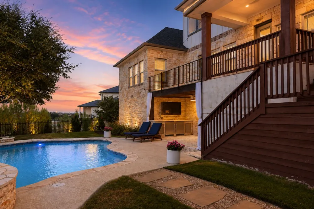 1500 Chalk Bluff Court Leander, TX 78641