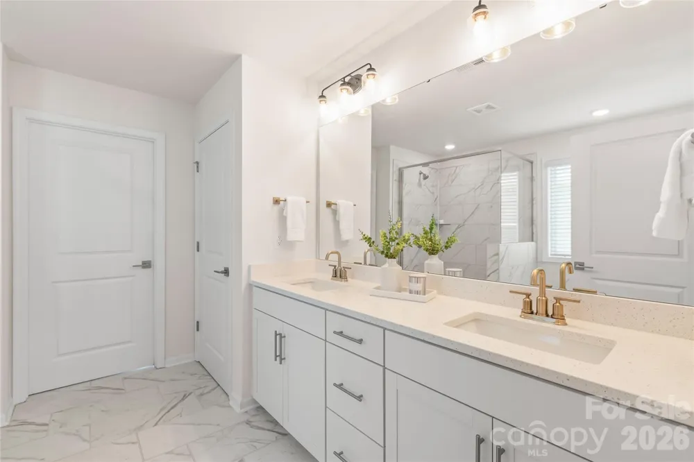 5703 Casper Drive Charlotte, NC 28214
