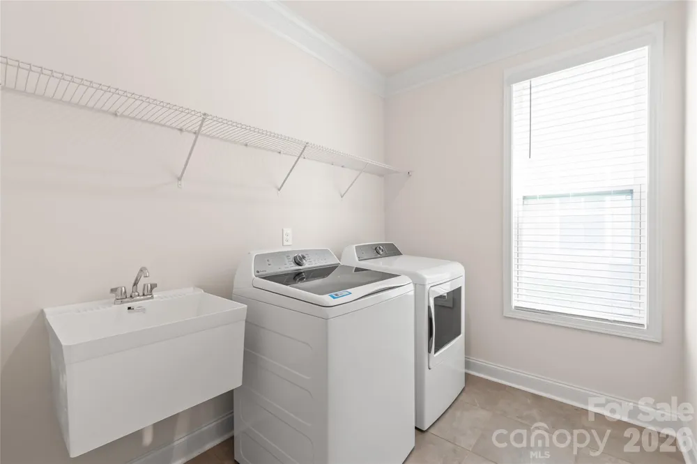 5703 Casper Drive Charlotte, NC 28214
