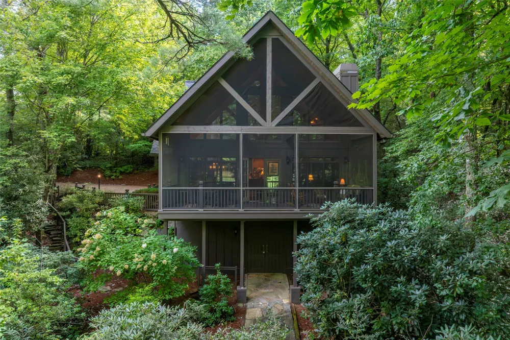 575 Seminole Way Lake Toxaway, NC 28747