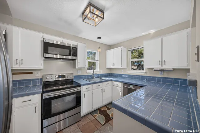 3030 Oak Hollow Dr New Braunfels, TX 78132