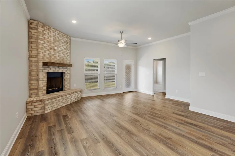 2132 Gabriel Drive Sherman, TX 75092