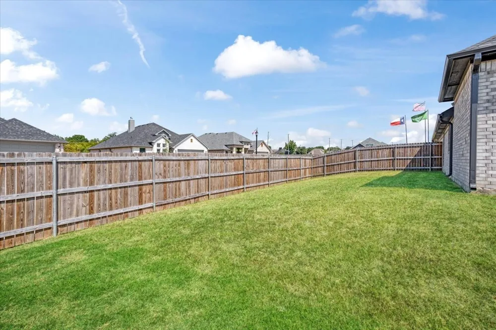 2132 Gabriel Drive Sherman, TX 75092