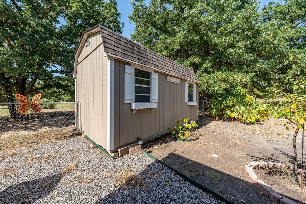 1440 VZ CR 4810 Chandler, TX 75758