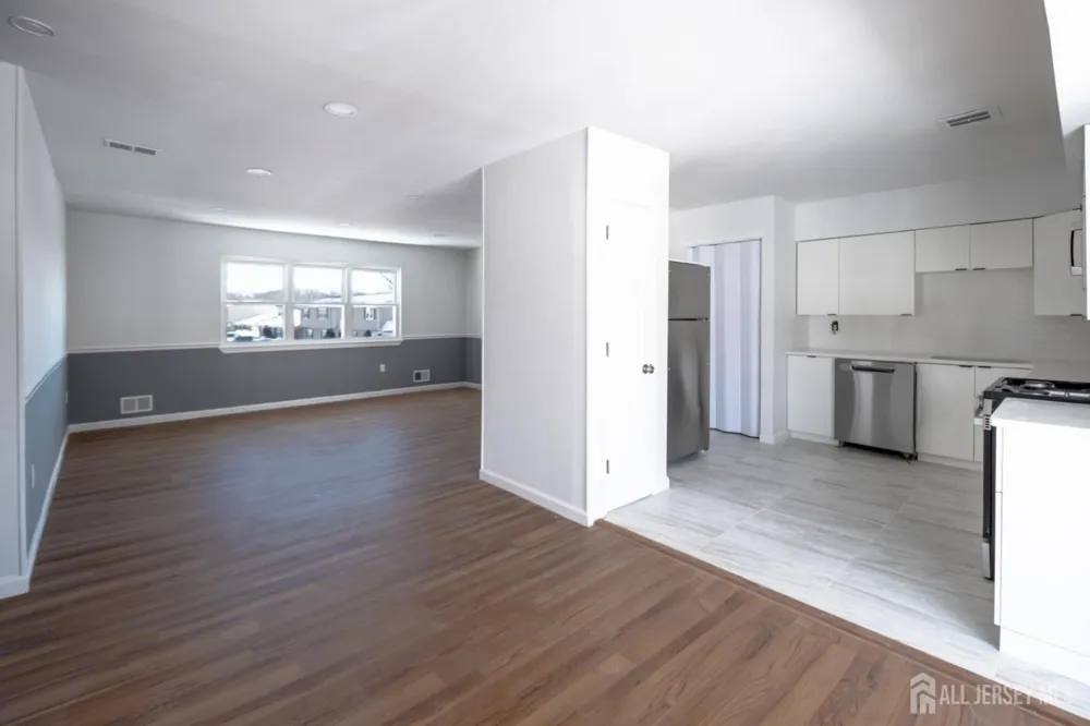72-D Haven Drive #500 Old Bridge, NJ 07747