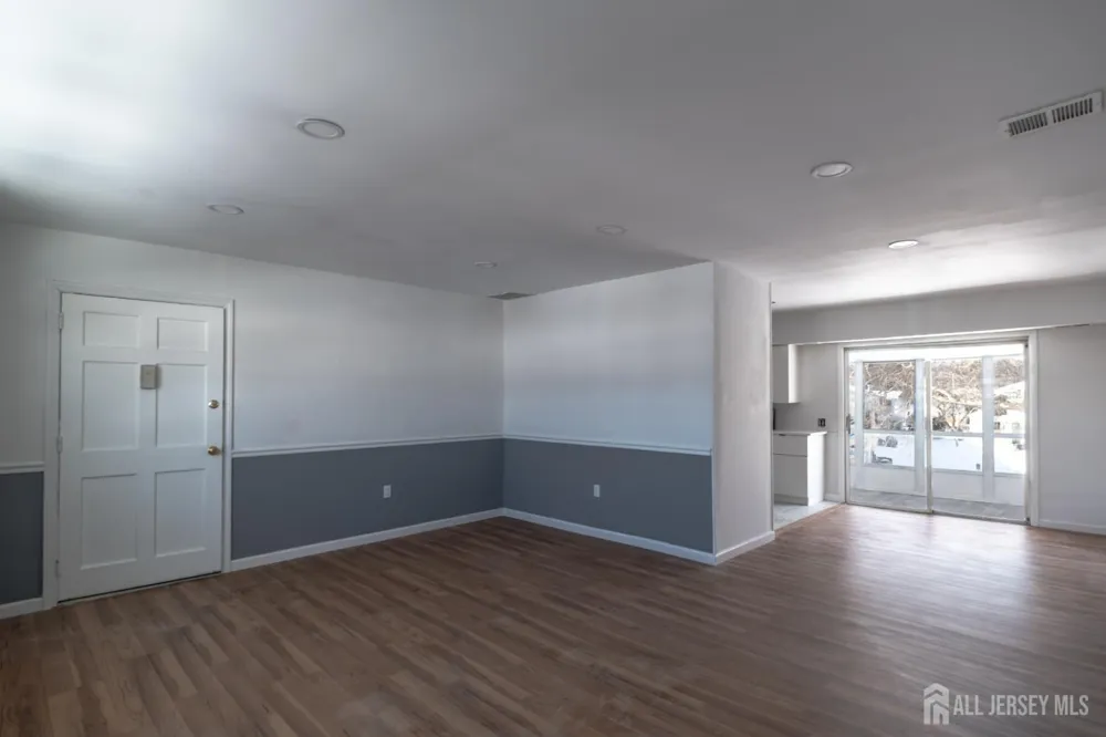 72-D Haven Drive #500 Old Bridge, NJ 07747