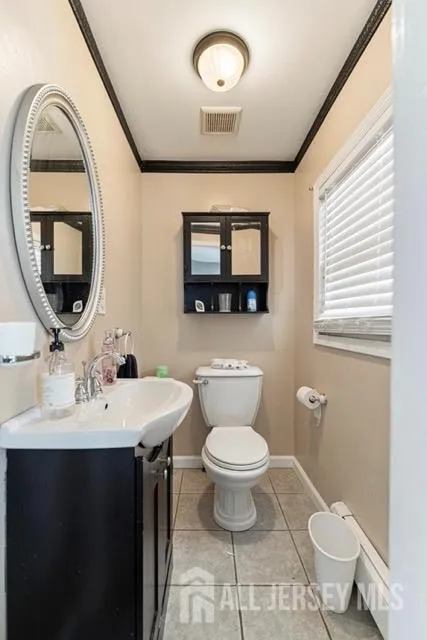 26 Dane Street Sayreville, NJ 08872