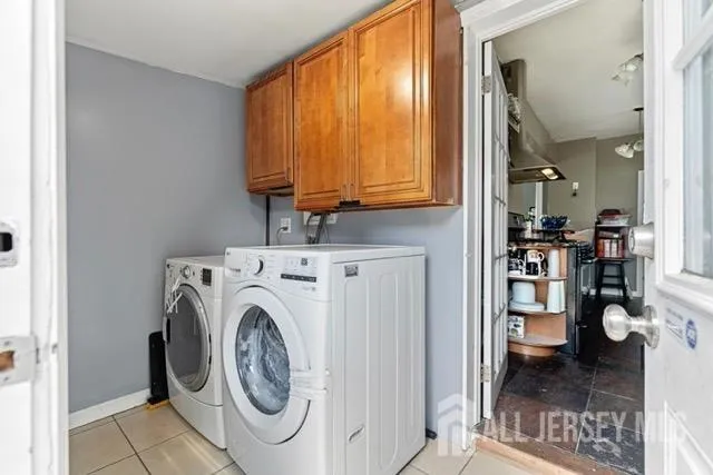 26 Dane Street Sayreville, NJ 08872