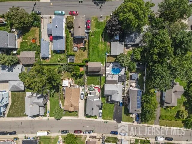 26 Dane Street Sayreville, NJ 08872