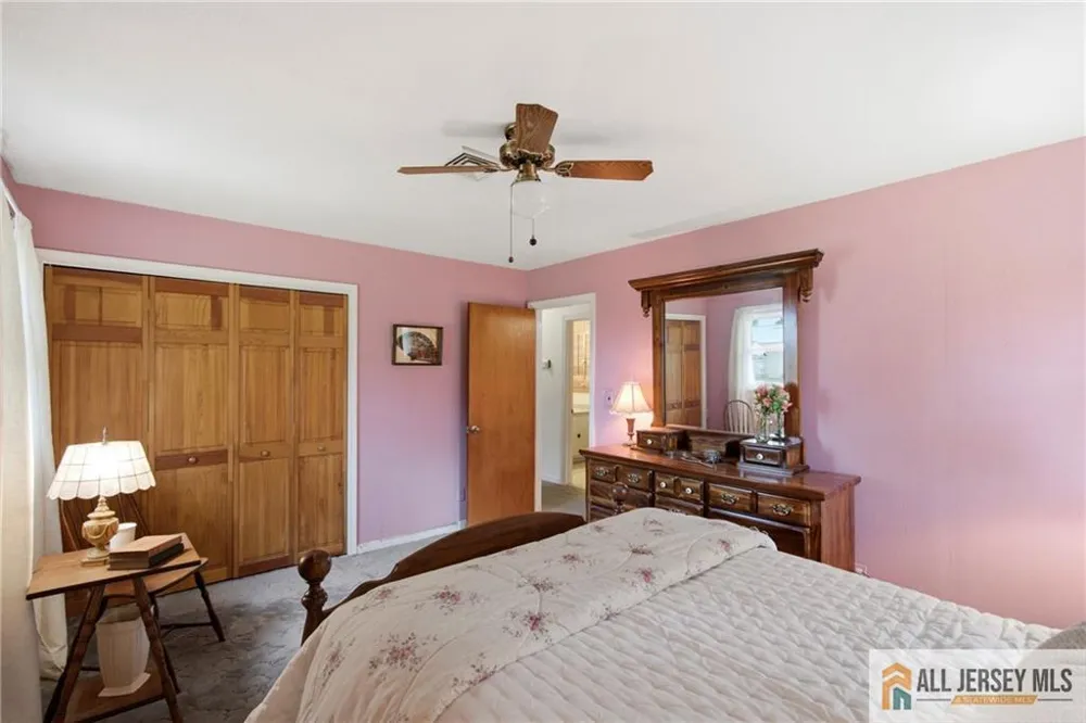 44 Burnt Hill Road Montgomery, NJ 08558