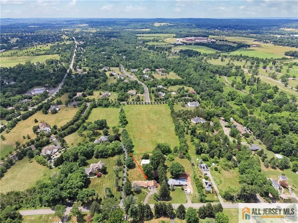 44 Burnt Hill Road Montgomery, NJ 08558