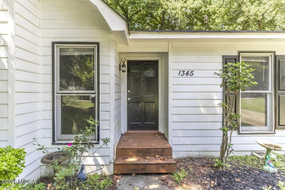 1345 Lancelot Lane Macon, GA 31220