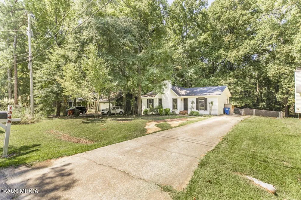 1345 Lancelot Lane Macon, GA 31220
