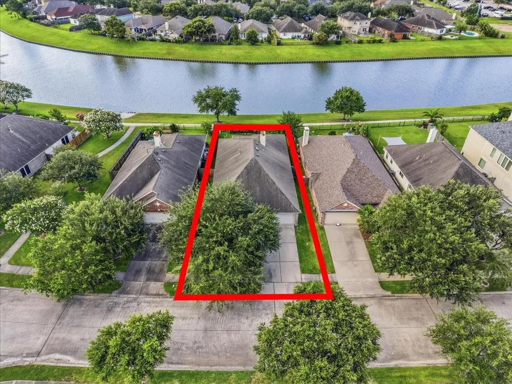 3109 Summerstorm Lane League City, TX 77573