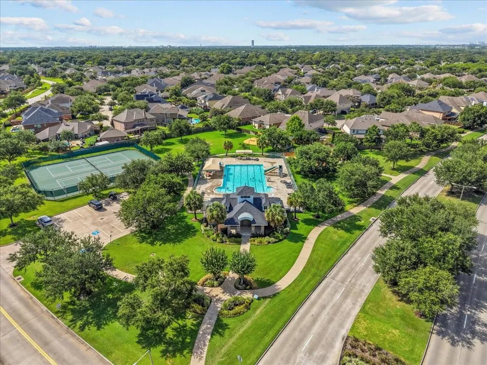3109 Summerstorm Lane League City, TX 77573