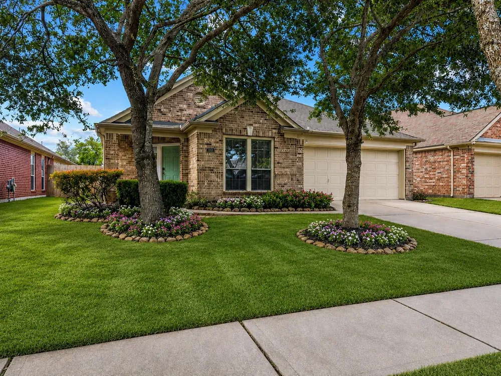 3109 Summerstorm Lane League City, TX 77573