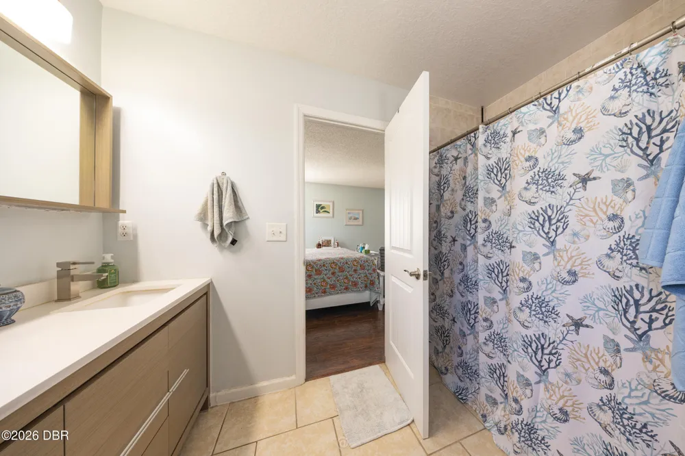 6 Rybark Lane Palm Coast, FL 32164