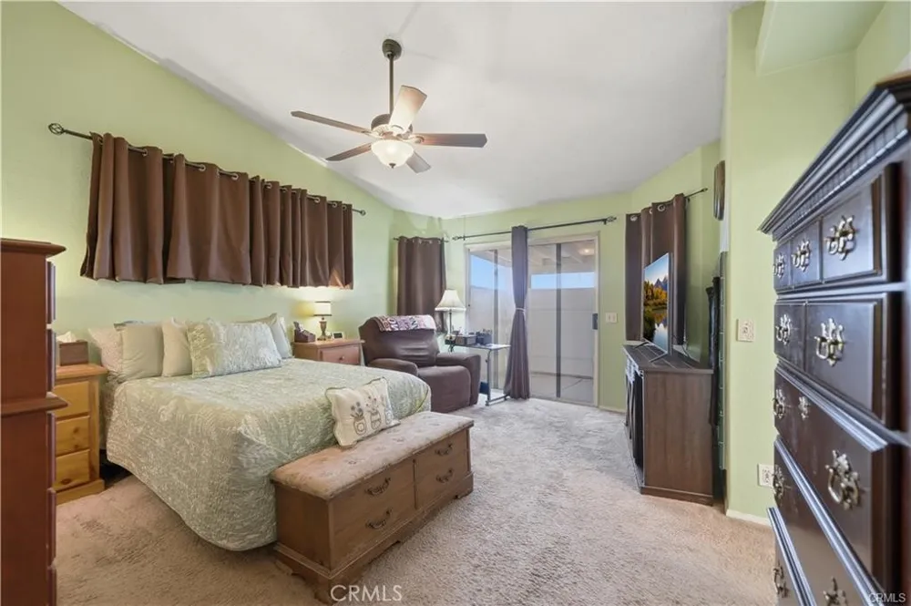 12035 Barbet Phelan, CA 92371